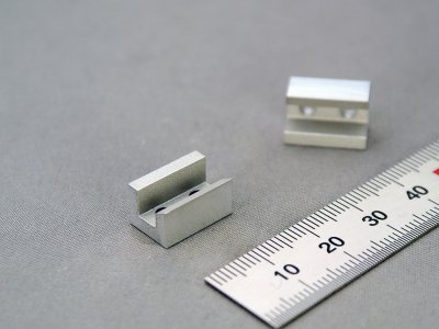 アルミ部品