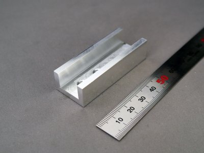 アルミ部品