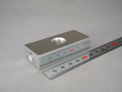 アルミ部品